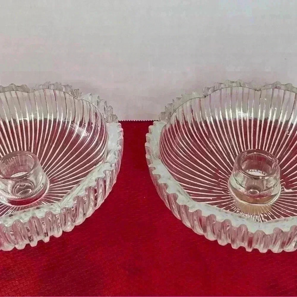 Vintage Large Peg Round Scalloped Ribbed Att Glass Saucer Bobeche Candle insert. - Picture 2 of 5